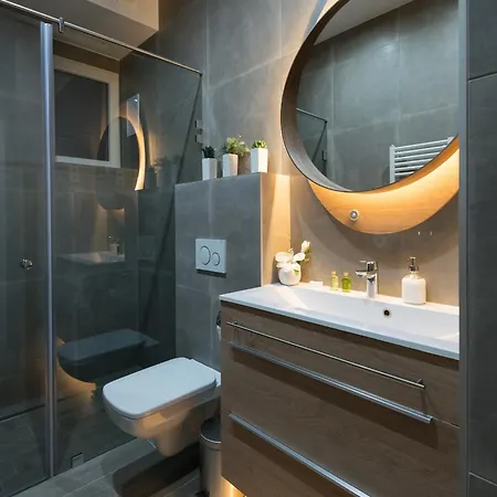 Paulay Deluxe Suites By Corall Budapest Exterior photo