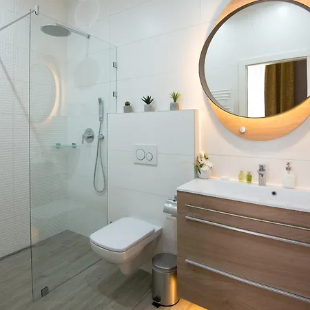 Paulay Deluxe Suites By Corall Budapest Exterior photo